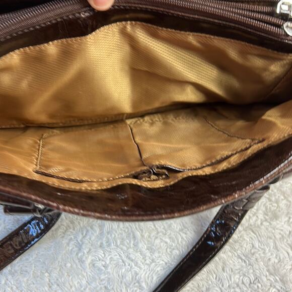 MC Marc Chantal brown croc embossed shoulder bag - Picture 7 of 11